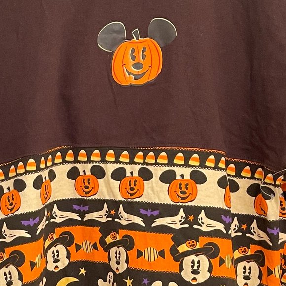 SET: Disney Halloween Spirit Jersey & Loungefly Minnie Headband GLOW-IN-DARK - Picture 3 of 9